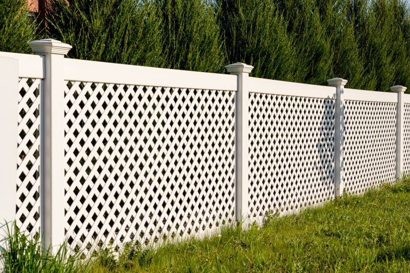 Vinyl Fence Styles For Florida Homes